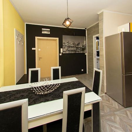 Double Room Flat In The Heart Of Students Town Σόφια Εξωτερικό φωτογραφία